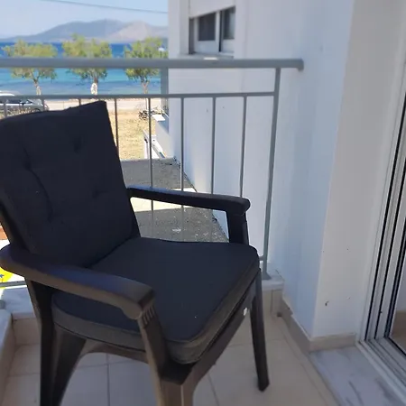 Maremari Αγία Μαρίνα